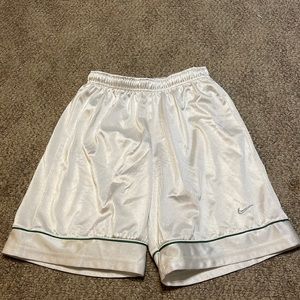 Never worn Nike ball shorts